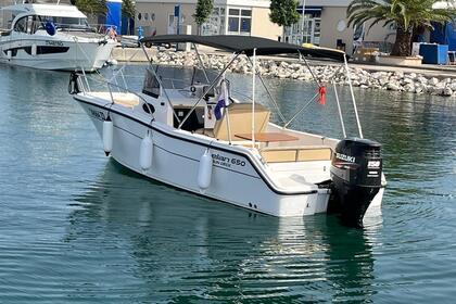 Rental Motorboat Elan Elan 650 Cabin Split