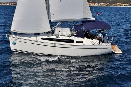 Verhuur Zeilboot BAVARIA 34 CRUISER Kroatië