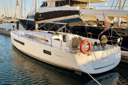 Charter Sailboat Jeanneau Sun Odyssey 490 Valencia
