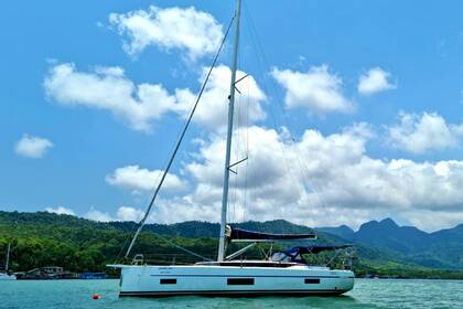 Hire Sailboat Bavaria Yachtbau Bavaria C45 - 4 cab. Ko Chang District