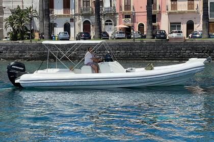 Rental RIB Maestral Maestral Italy