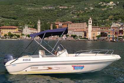 Verhuur Boot zonder vaarbewijs  Ranieri Shark 19 Castelletto