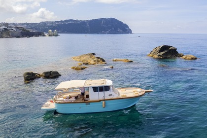 Alquiler Lancha Gozzo Cilento 12m Ischia Porto