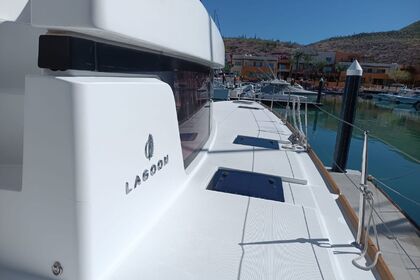 Charter Catamaran Lagoon Lagoon 52 F with watermaker & A/C - PLUS Lomas de Palmira