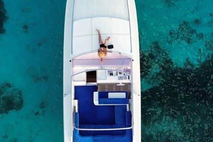 Charter Motorboat Baia B50 Porto Rotondo