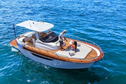 Rental Motorboat Mimi 9.5 Sorrento