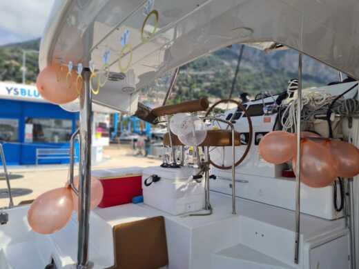 Monaco Catamaran Lagoon Lagoon 400 S2 alt tag text