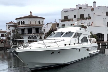 Location Bateau à moteur Guy Couach 1401 Gruissan