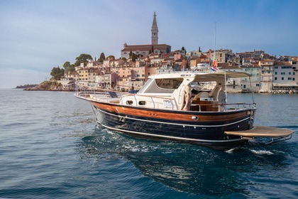 Verhuur Motorboot Fratelli Aprea Sorrento 36 Rovinj