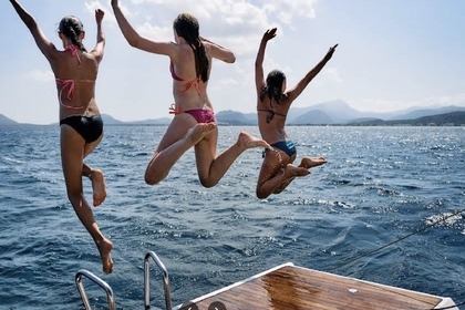 Noleggio Barca a vela Bavaria Bavaria Cruiser 51 Port de Pollença