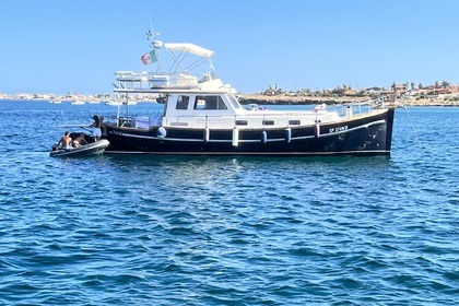 Miete Motorboot Menorquin 160 fly Marzamemi