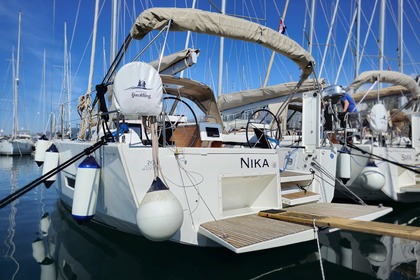 Ενοικίαση Ιστιοπλοϊκό σκάφος DUFOUR 390 Grand Large Kaštel Gomilica