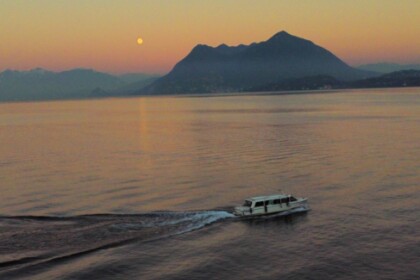 Charter Motorboat VIDOLI TAXI BOAT - Lake Maggiore Stresa