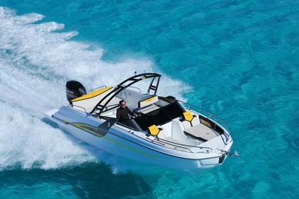 Hire Motorboat Beneteau Flyer 7.7 Cavalaire-sur-Mer