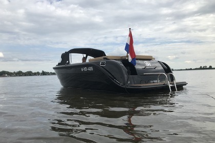 Charter Motorboat Oud Huyzer 616 Tender Loosdrecht