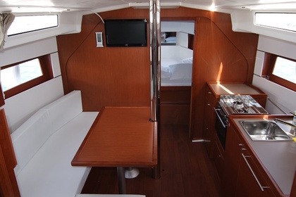 Charter Sailboat  Oceanis 38.1 Dubrovnik