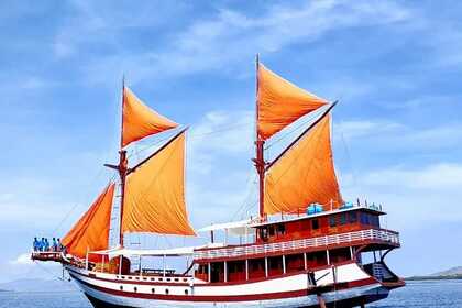 Noleggio Barca a vela Yamaha Wooden Boat Labuan Bajo