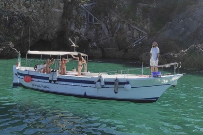 Hyra båt Motorbåt Scipione Gozzo Gaeta
