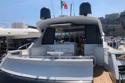 Hire Motor yacht Pershing Pershing 62 Naples