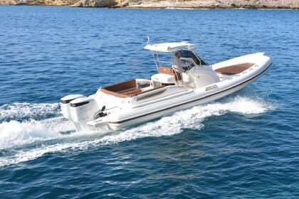 Location Semi-rigide Joker Boat Clubman 30 Parikiá