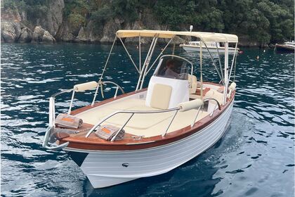 Hire Motorboat Mimi Libeccio 650 Rapallo