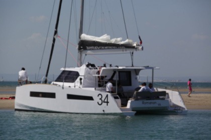 Rental Catamaran  Aventura 34 Le Marin
