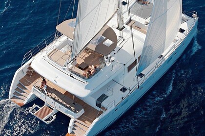 Hire Catamaran Lagoon Lagoon 560 Nassau