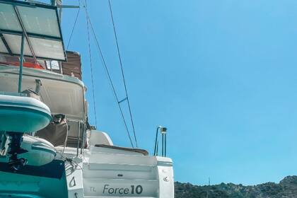 Hire Catamaran Lagoon Lagoon 440 Maddalena