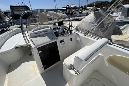Rental Motorboat Selva Marine D6.6C Les Issambres